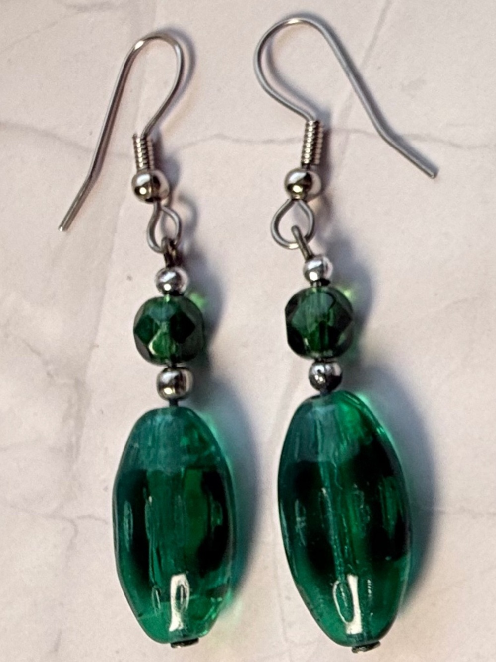 Emerald Green Dangling Earrings